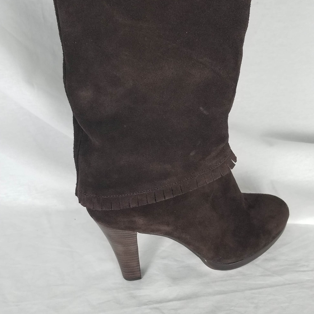 Matisse Brown suede boot size 6